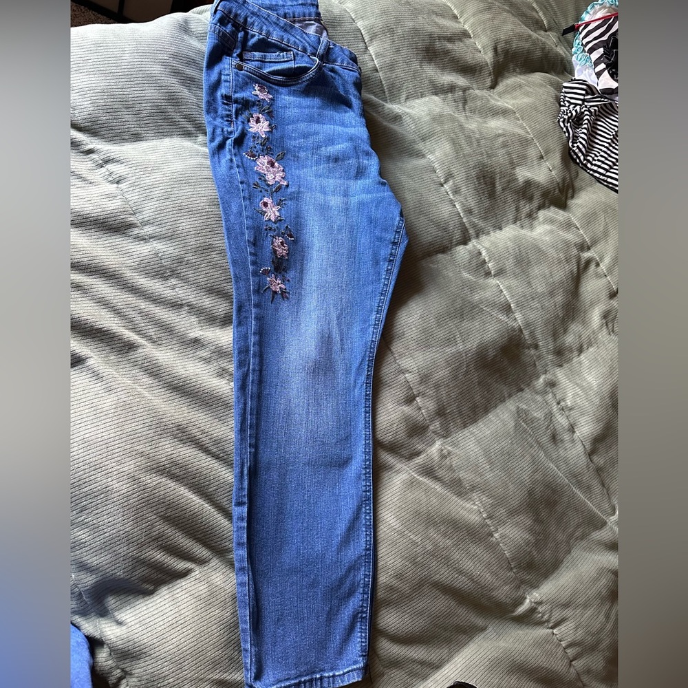 Women’s Pants Jeans
